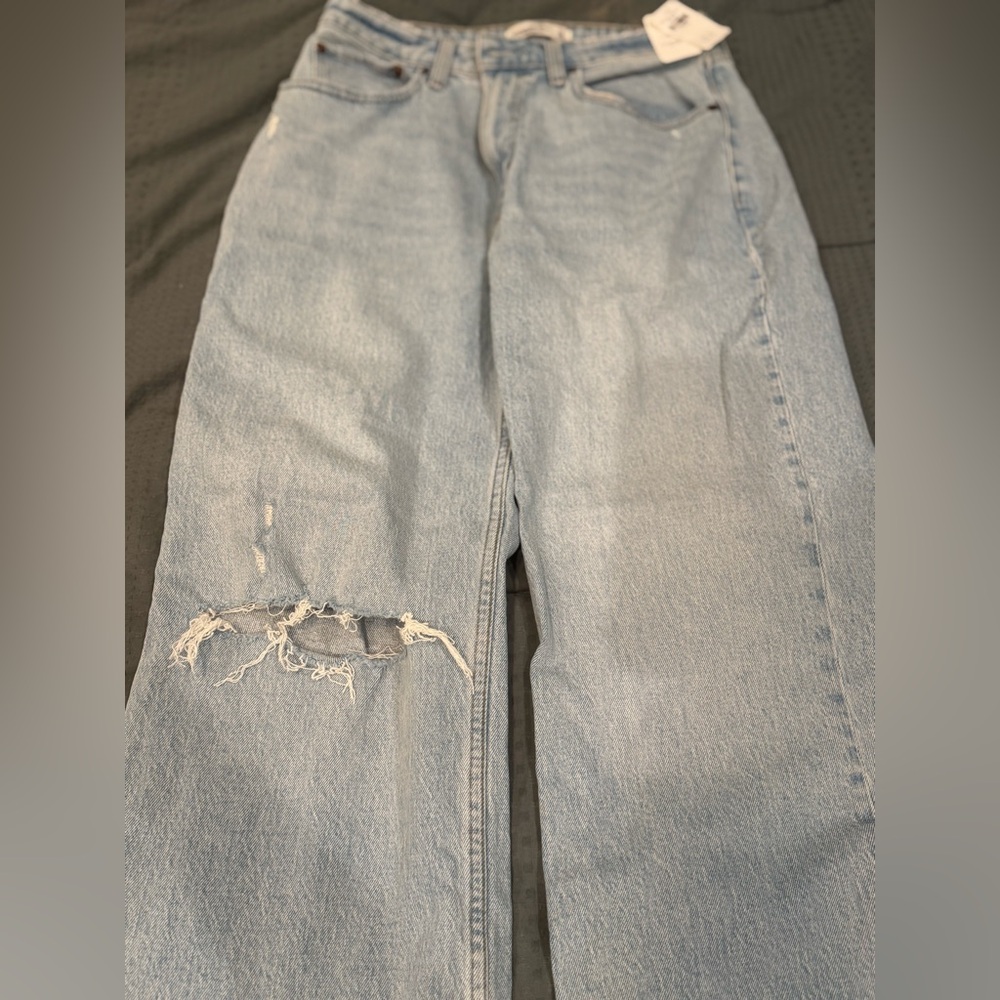 Abercrombie & Fitch Light Blue Denim Curve Love 28/6S NWT